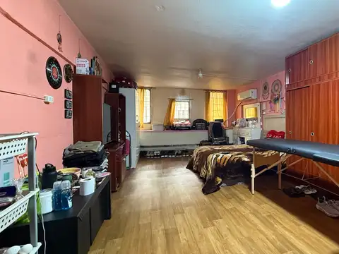 Local comercial en venta ubicado en Parque Patricios