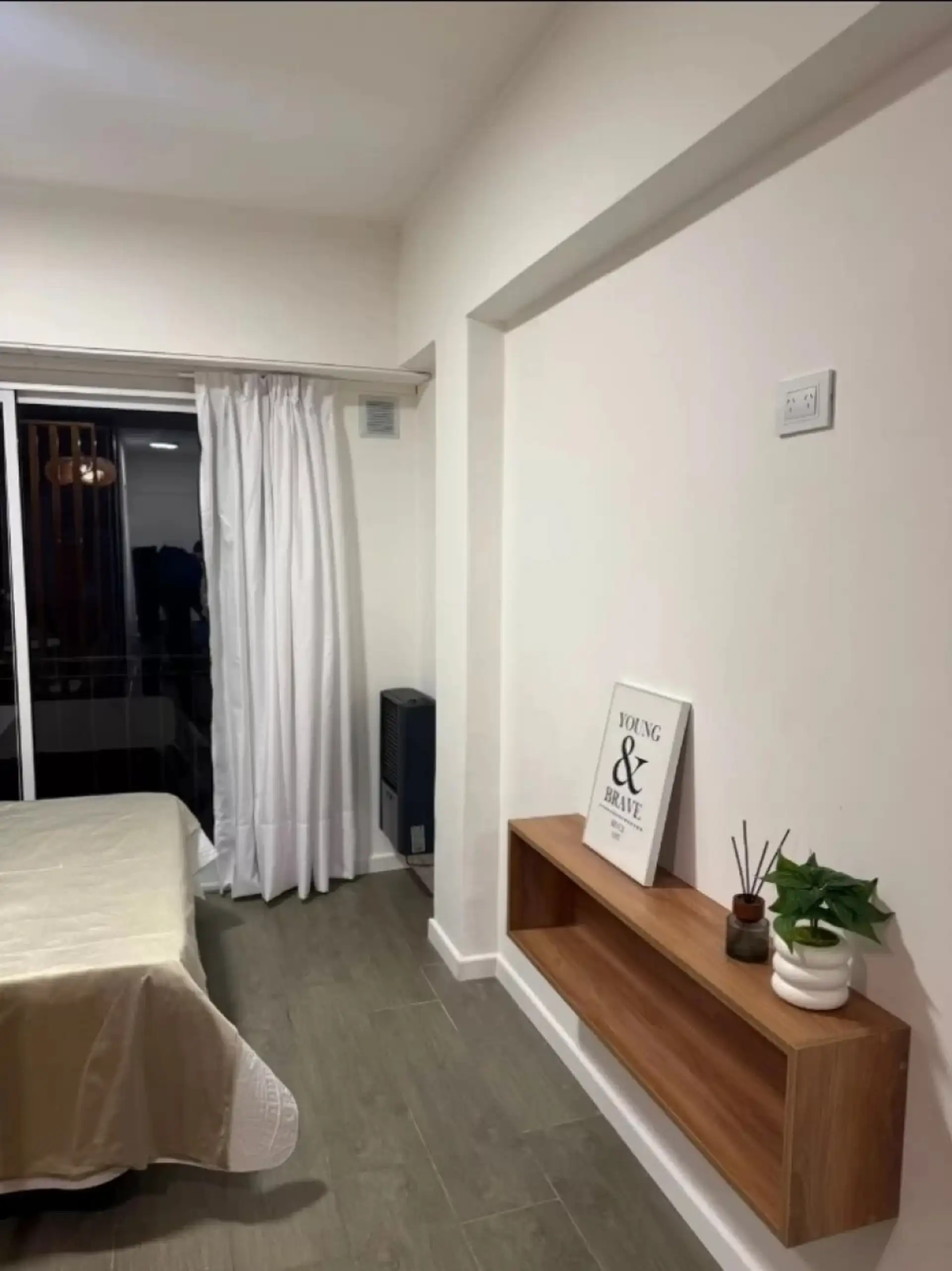 Depto monoambiente 19m² con balcón francés — Mar del Plata