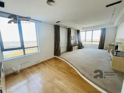 Departamento en Alquiler con 4 cocheras