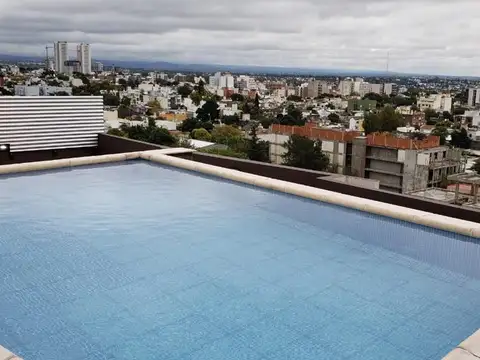 Departamento en Alquiler en Alto Alberdi, $ 480.000
