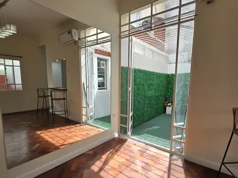 Departamento en venta en Palermo Hollywood 2 ambientes refaccionado a nuevo con jardín. Dueño directo