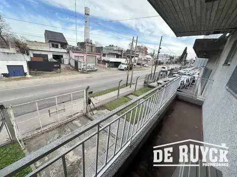 Camino Belgrano al 3800