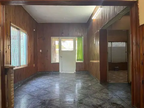 Casa 6 ambientes con 3 baños