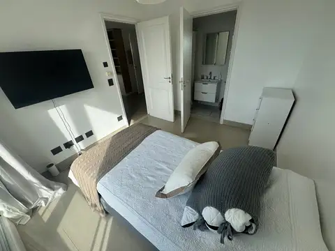 Departamento en Alquiler con 2 cocheras