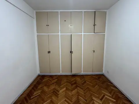 ALQUILER Departamento de 3 Ambientes CABALLITO