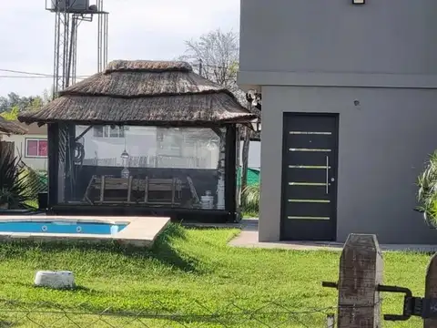 Casa en venta - 2 Dormitorios 2 Baños - General Rodriguez 