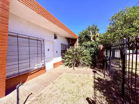 Casa en Venta en Quilmes Oeste, USD 135.000