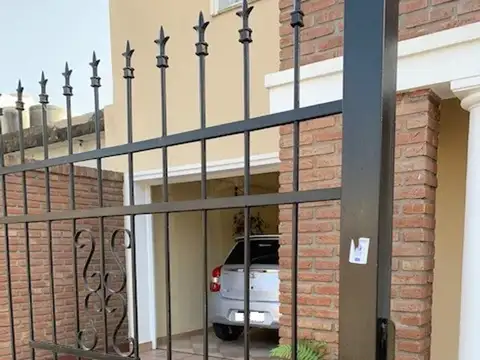 Los Aromos 564