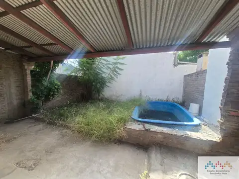 Casa en venta c/ cochera en Monte Grande