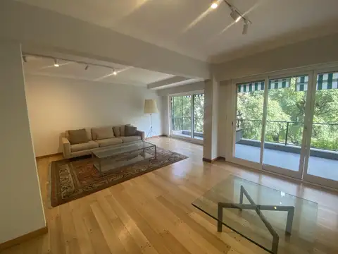 Departamento en Alquiler de 4 ambientes