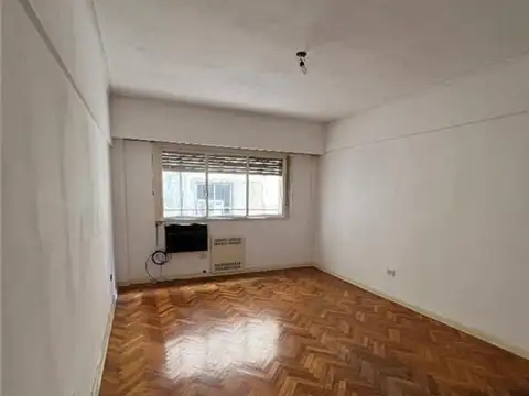 Departamento 3 ambientes contrafrente - en venta Centro