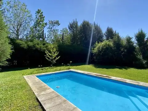 Casa en Venta en San Isidro Labrador, USD 299.000