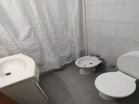 Departamento en Alquiler en Almagro, $ 850.000