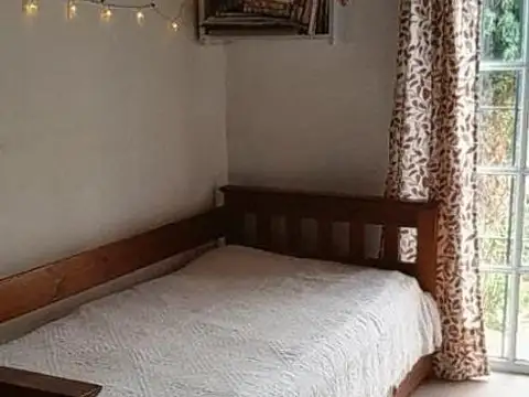 Casa 2 ambientes con 1 baño