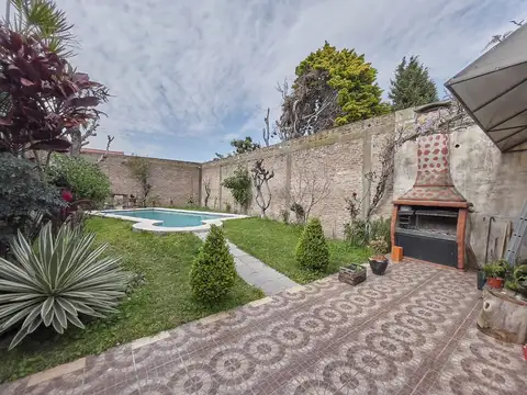 Gobernador Alberto Barcelo 100