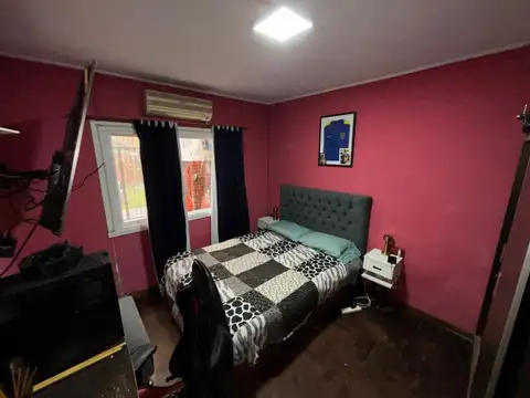 Depto Tipo Casa en Venta 40 años