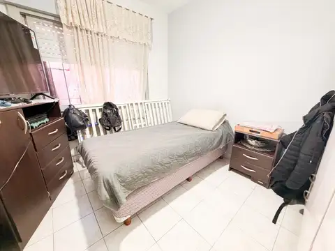 Casa en Venta en Castelar, USD 95.000