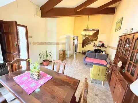 Casa en Venta en Alberdi, USD 170.000