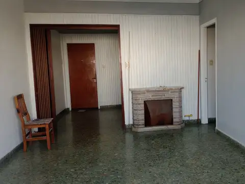 Departamento 4 ambientes con 1 baño