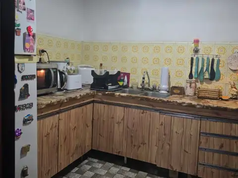 Depto Tipo Casa en Venta 50 años