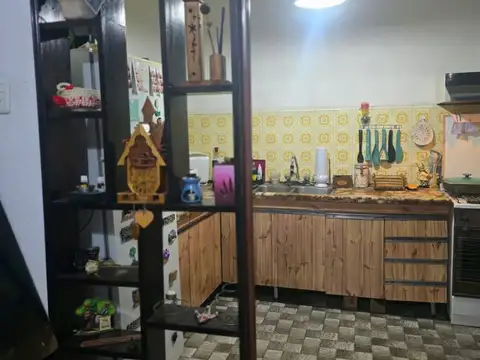 Depto Tipo Casa 2 ambientes con 1 baño