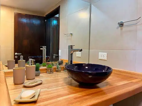 Casa 2 ambientes con 1 baño