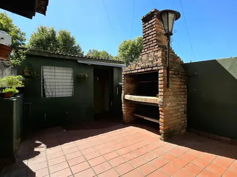 Venta PH 3 Ambientes en Villa Luro con patio, terraza y quincho