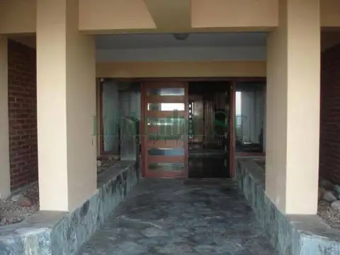 Departamento en Alquiler Temporal con 1 cocheras