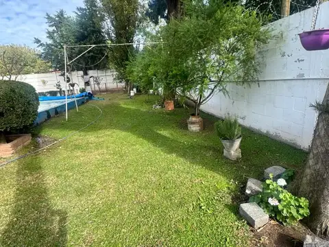 VENTA CASA QUINTA PASO DEL REY CON PILETA