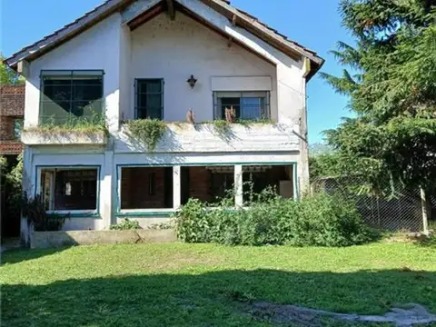 Hermosa casa sobre terreno de 710 m2