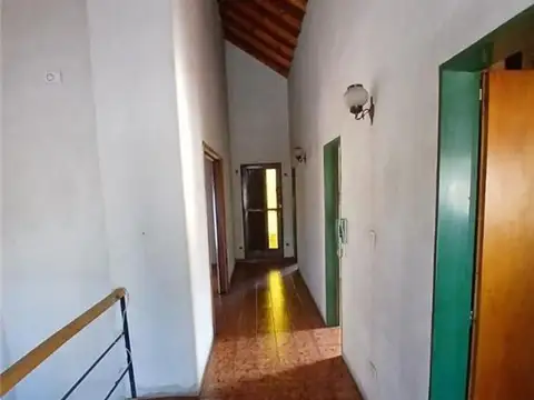 Hermosa casa sobre terreno de 710 m2