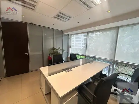 Oficina 2 ambientes con 2 baños
