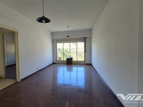 Dpto 2 amb  en venta c/ balcon y lavadero  - Villa Martelli