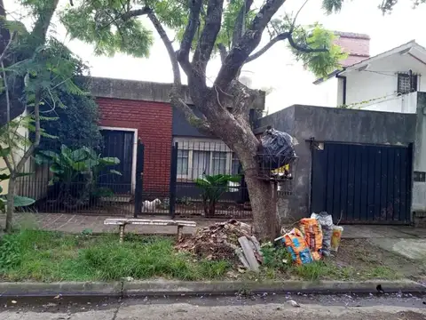 Casa venta a reciclar Ranelagh Berazategui 