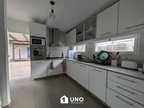 Tierra de Sueños II y Leloir 2972 - Casa de 3 Dormitorios.