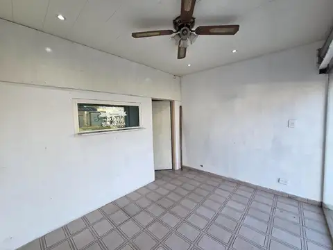 Depto Tipo Casa en Venta en Banfield, USD 60.000
