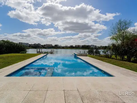 Casa Dúplex  en Venta en El Cantón, Escobar, G.B.A. Zona Norte