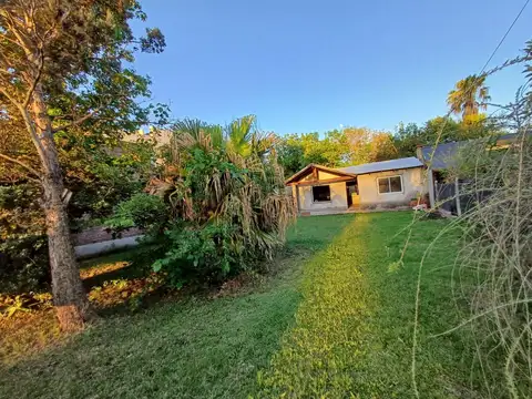 Casa 3 ambientes con 1 baño