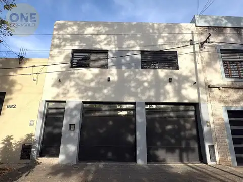 Casa en venta - La Plata, calle 71 e/ 8 y 9