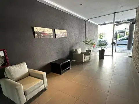 VENTA MONOAMBIENTE LUMINOSO CON BALCON – VILLA URQUIZA