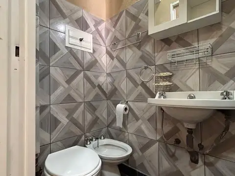 Depto Tipo Casa 2 ambientes con 1 baño