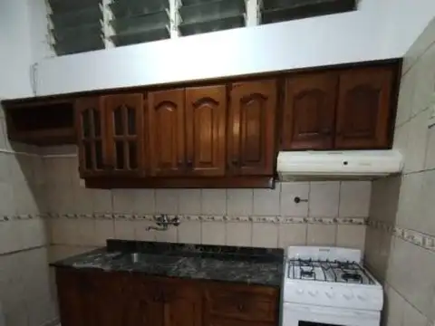 Depto Tipo Casa en Alquiler de 1 dormitorio