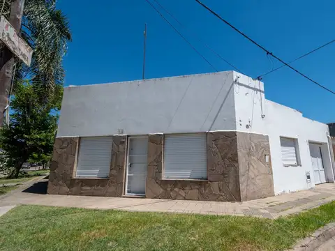 Casa de 3 dormitorios en B° Fomento 9 de Julio