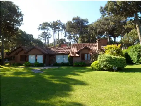 Casa en Venta en Pinamar, USD 440.000