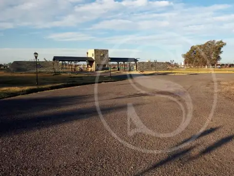 TERRENO EN ESQUINA EN VENTA GENERAL RODRIGUEZ YACHTING CLUB 