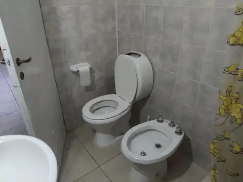 Depto Tipo Casa en Alquiler de 1 dormitorio