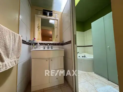 CASA QUINTA VENTA GENERAL FERNANDEZ ORO