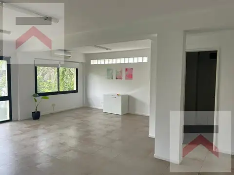 Oficina 3 ambientes con 2 baños