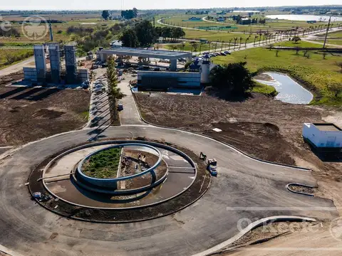 AUTOPISTA BUENOS AIRES LA PLATA KM 30,5 y CALLE 47  GUILLERMO HUDSON