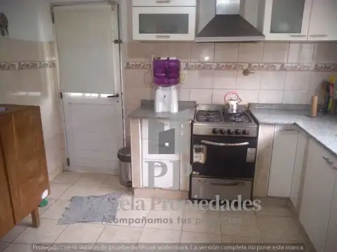 Casa en Venta en Castelar, USD 85.000